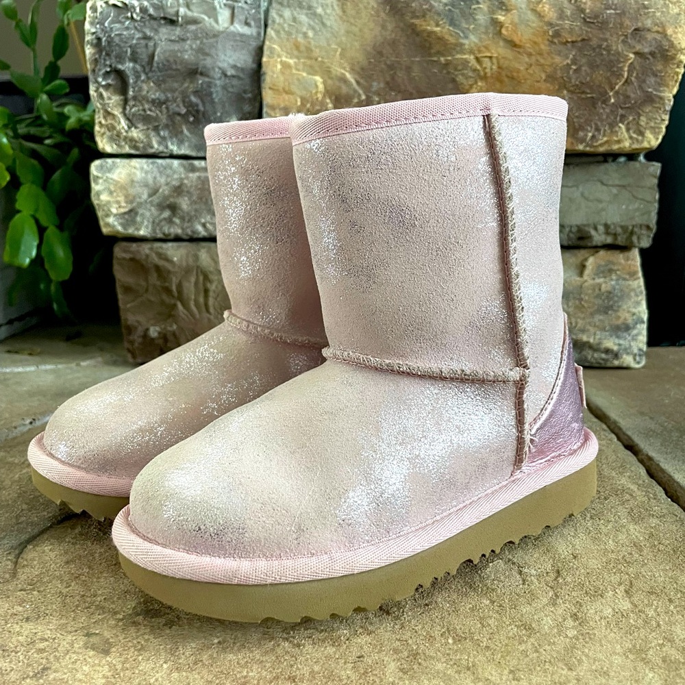 UGG Classic 2 Shimmer Metallic Bootie